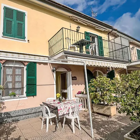 Viola - Vlo203 By Interhome * Lecchiore